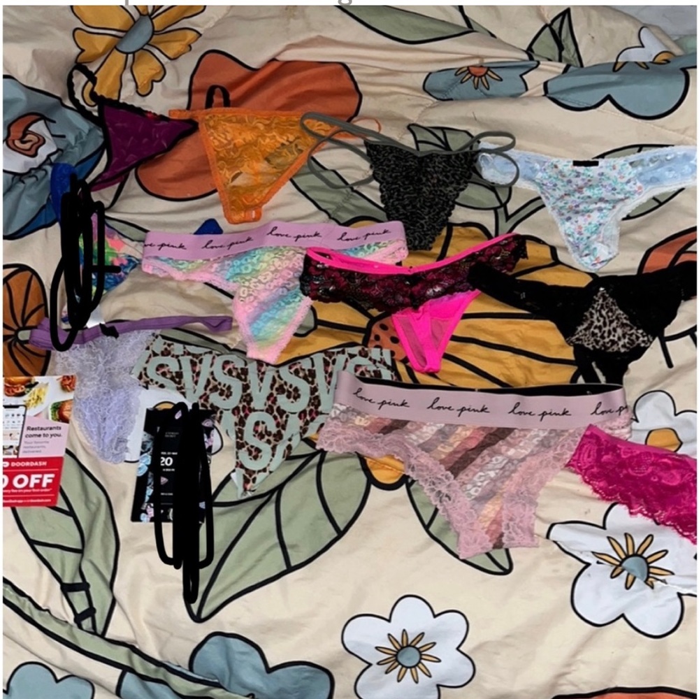 Panties bundle - Picture 6 of 10